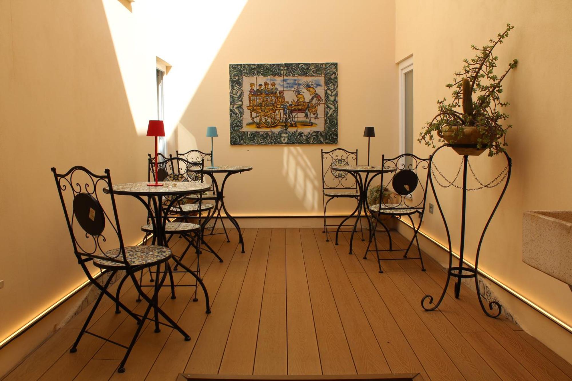Falstaff Rooms & Suites Palermo Exterior photo