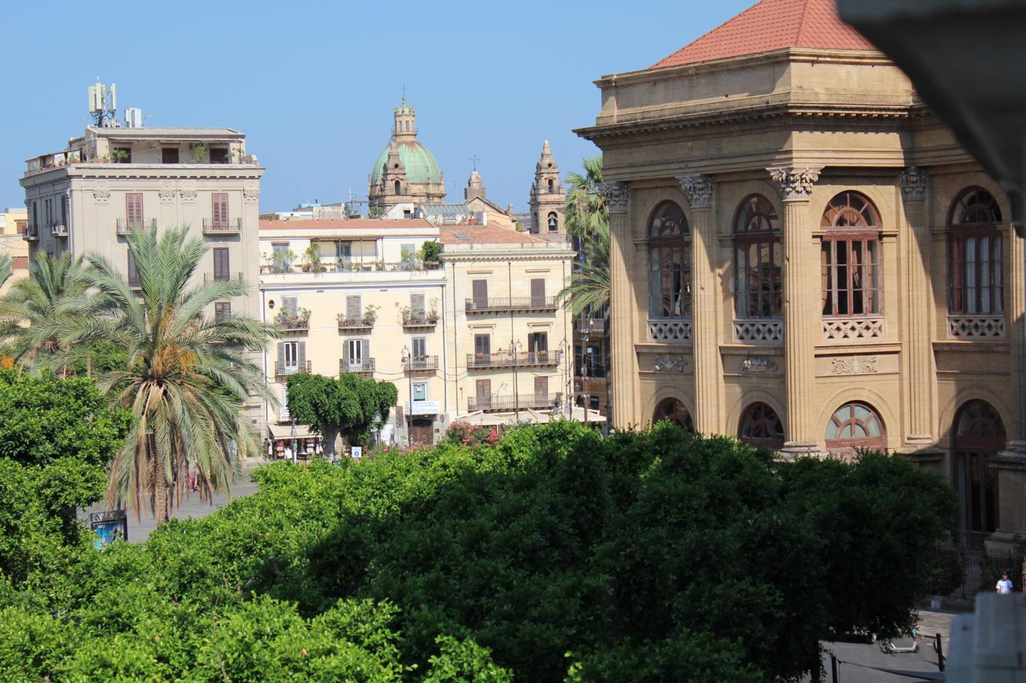 Falstaff Rooms & Suites Palermo Exterior photo