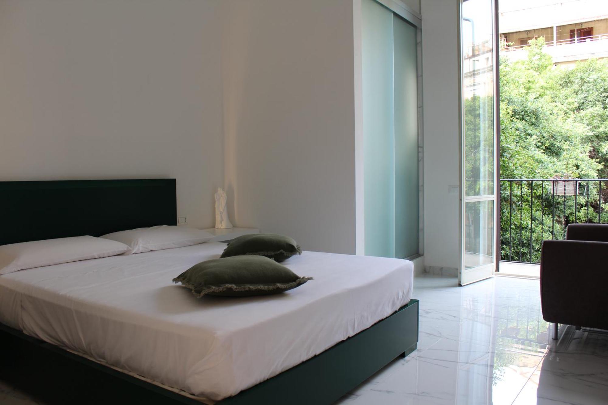 Falstaff Rooms & Suites Palermo Exterior photo